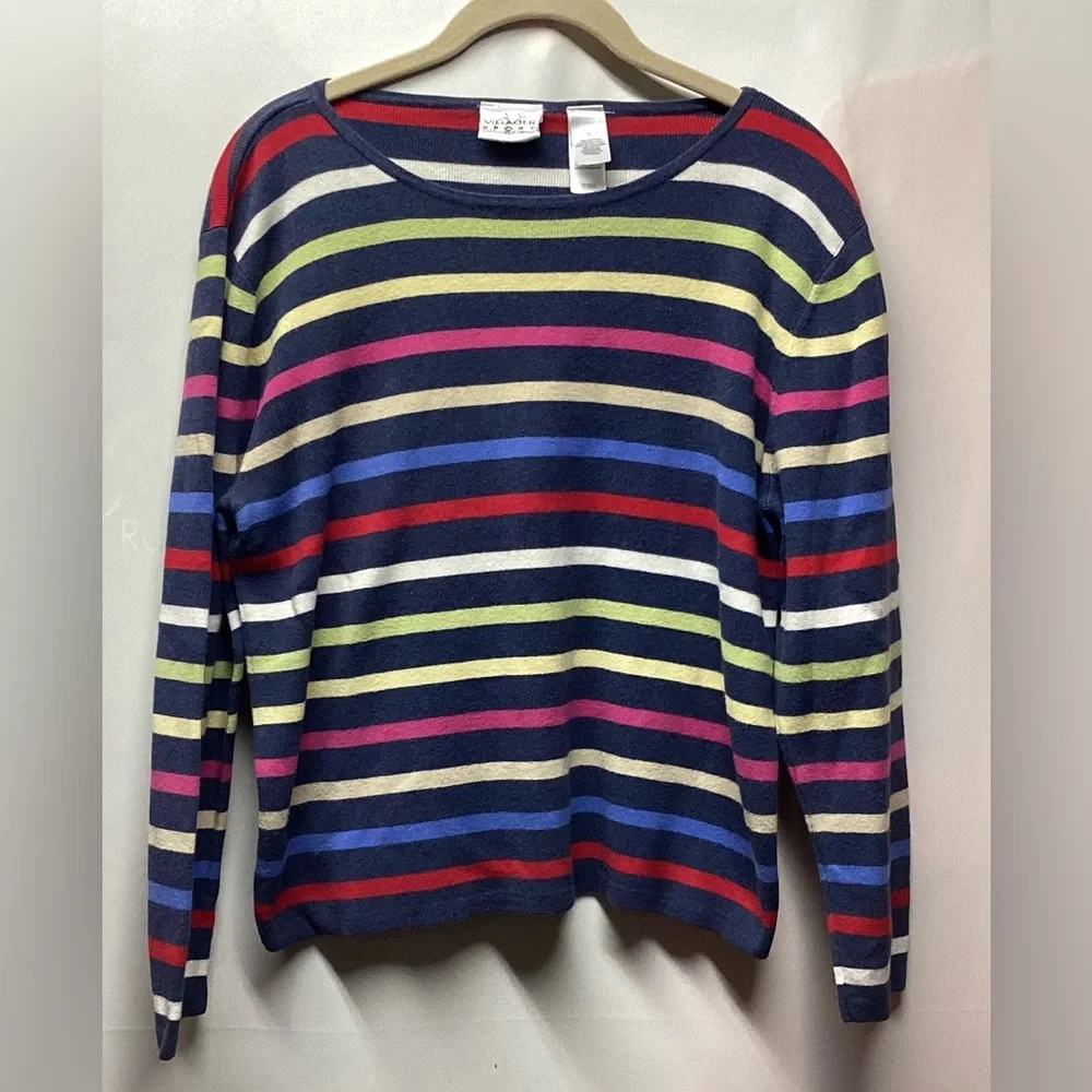 Vintage Villager Sport Mid Weight Sweater from Liz Claiborne Multi. Size Medium